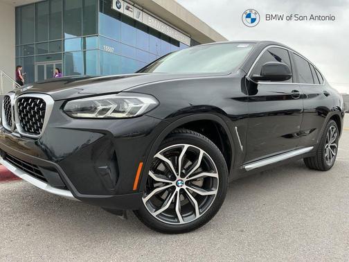 2022 BMW X4 xDrive30i