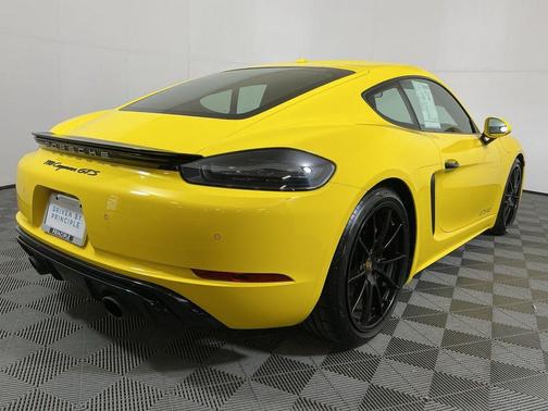2023 Porsche 718 Cayman GTS 4.0