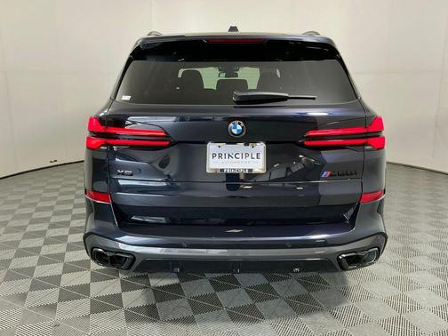 Carbon Black Metallic 2026 BMW X5 M60i