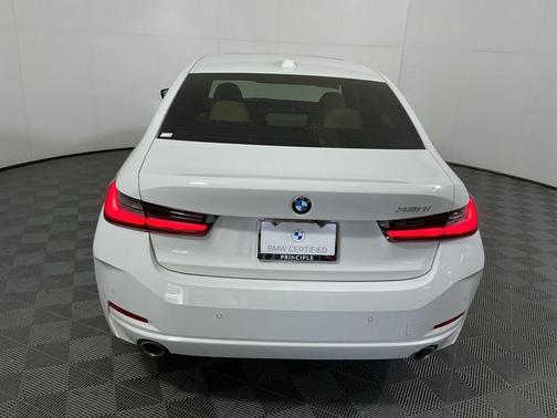 2024 BMW 330 i