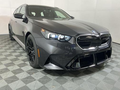 Dark Graphite Metallic 2026 BMW M5 Base