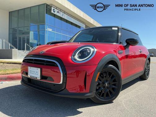 2024 MINI Hardtop Cooper
