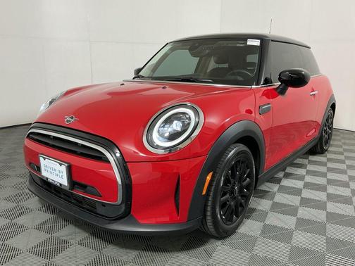 2024 MINI Hardtop Cooper
