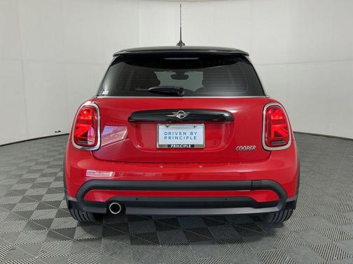 2024 MINI Hardtop Cooper