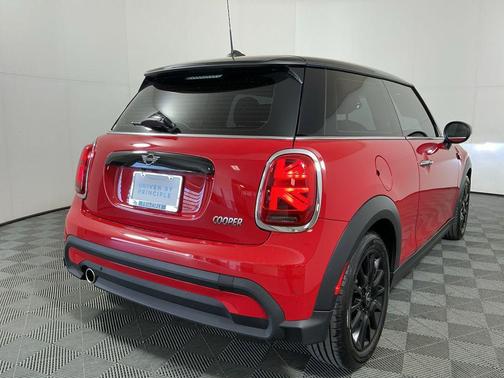 2024 MINI Hardtop Cooper