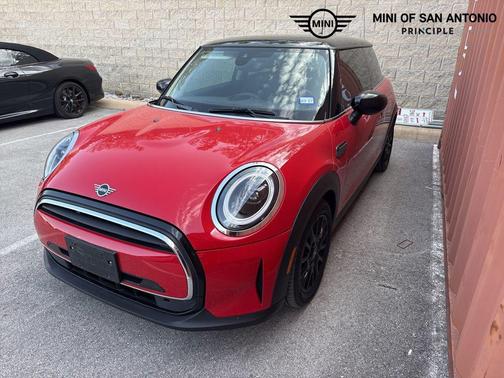 2024 MINI Hardtop Cooper