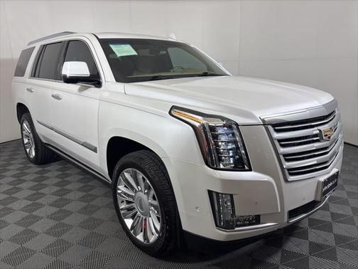 2018 Cadillac Escalade Platinum