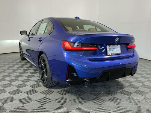 Portimao Blue Metallic 2026 BMW 330 330i