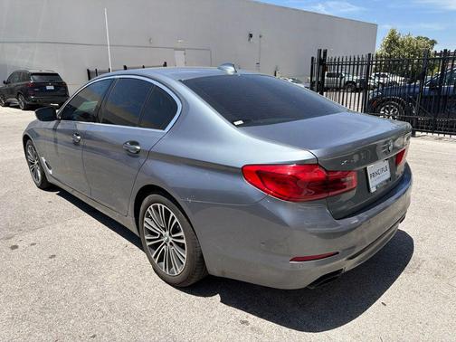 Bluestone Metallic 2020 BMW 540 xDrive