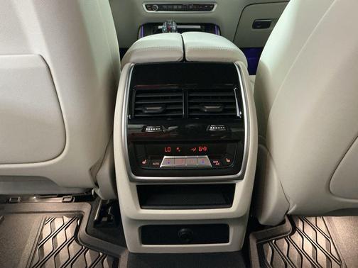 Ametrin Metallic 2022 BMW X5 M50i