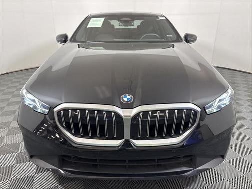 2024 BMW 530 i