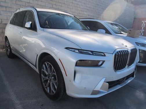 2023 BMW X7 xDrive40i