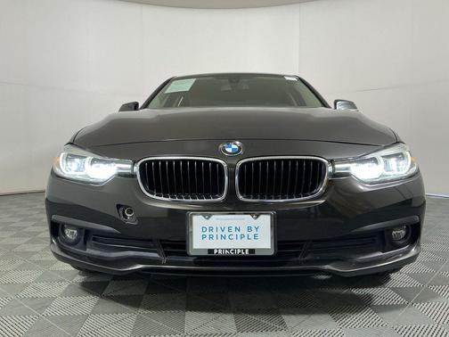 2018 BMW 320 i