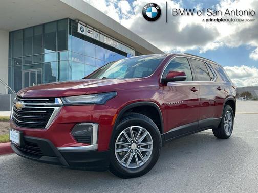2022 Chevrolet Traverse LT Cloth