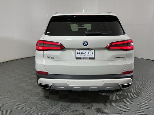 Alpine White 2019 BMW X5 xDrive40i