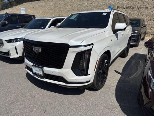 2025 Cadillac Escalade Sport Platinum
