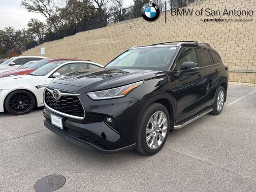 2022 Toyota Highlander Limited