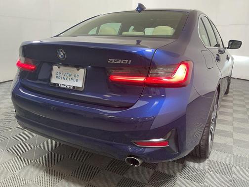 2020 BMW 330 330i