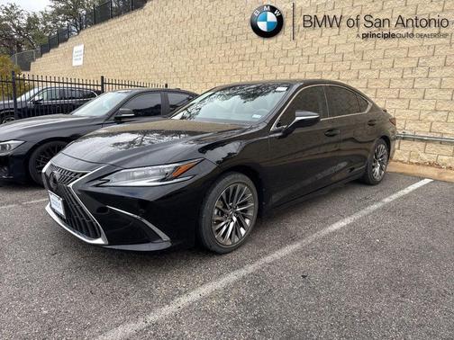 2024 Lexus ES 350 Ultra Luxury