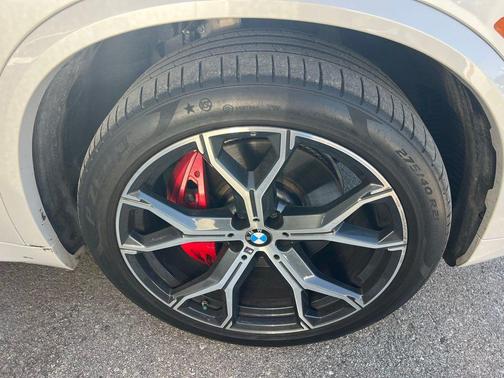 2023 BMW X5 sDrive40i