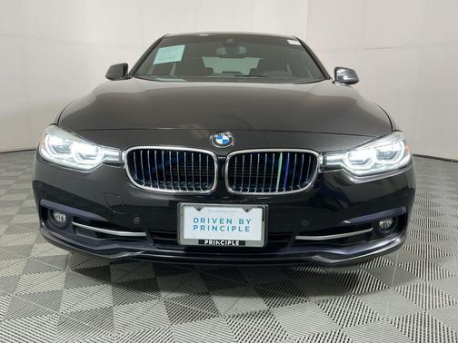 2017 BMW 330e iPerformance