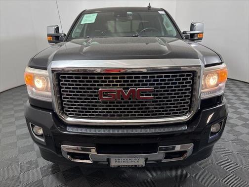 2015 GMC Sierra 2500 Denali