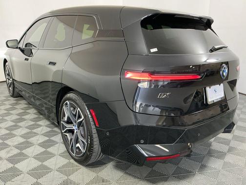 2024 BMW iX M60