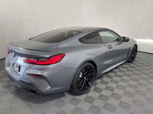 2025 BMW M850 xDrive