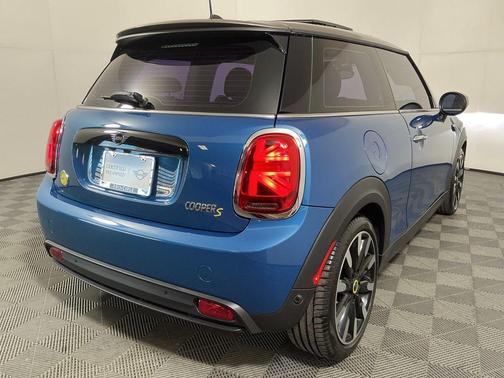2024 MINI Hardtop Cooper S