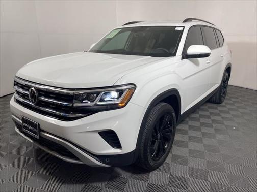 2022 Volkswagen Atlas 3.6L SE w/Technology