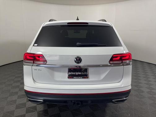 2022 Volkswagen Atlas 3.6L SE w/Technology