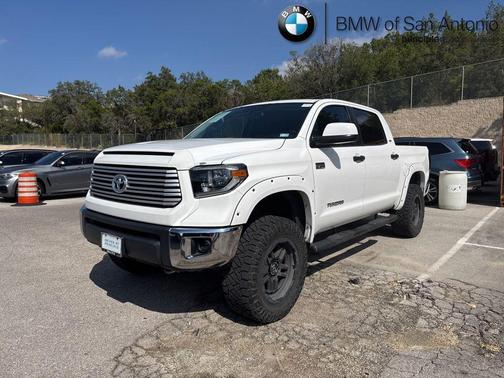 2015 Toyota Tundra SR5