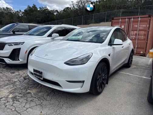 2022 Tesla Model Y Performance Dual Motor All-Wheel Drive