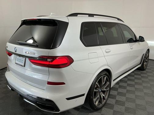 2020 BMW X7 M50i