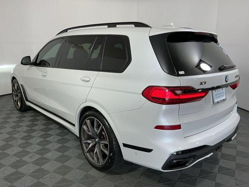 2020 BMW X7 M50i