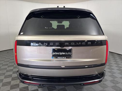 2023 Land Rover Range Rover P400 SE