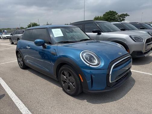 2024 MINI Hardtop Cooper
