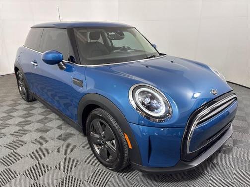 2024 MINI Hardtop Cooper