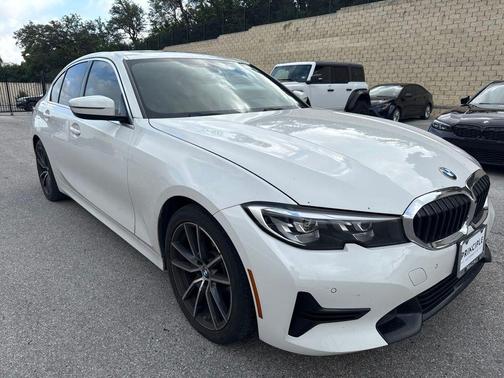 Alpine White 2019 BMW 330 330i