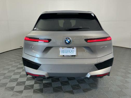 Oxide Grey Metallic 2023 BMW iX xDrive50
