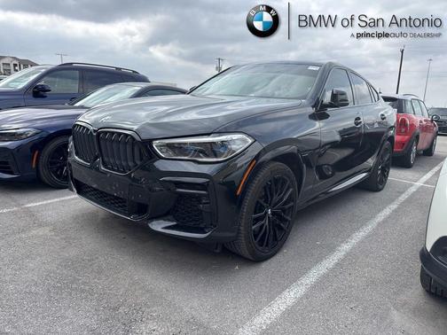 2023 BMW X6 M50i