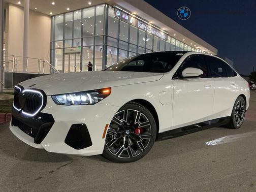 2026 BMW 550e xDrive