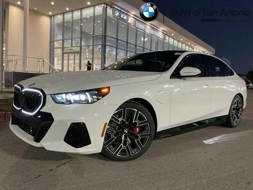 2026 BMW 550e xDrive