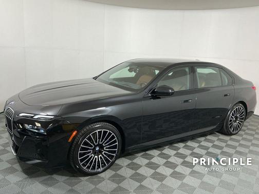 2025 BMW i7 xDrive60