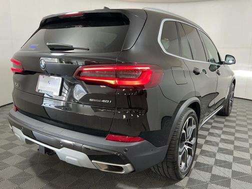 2023 BMW X5 sDrive40i