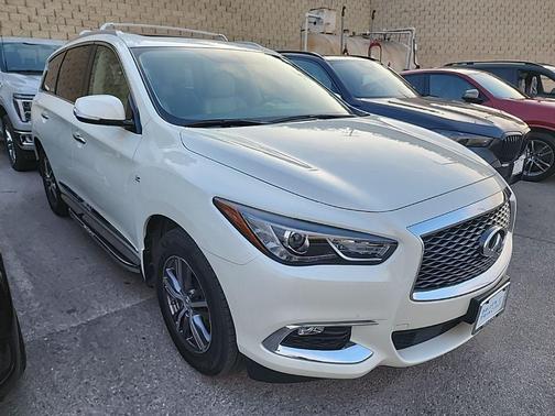 2017 INFINITI QX60 Base