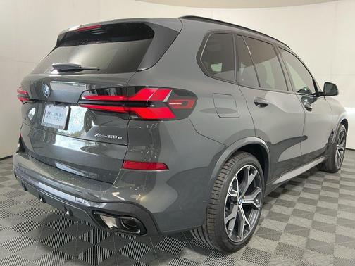 Dravit Grey Metallic 2026 BMW X5 PHEV xDrive50e