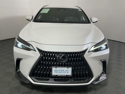 2024 Lexus NX 250 Base