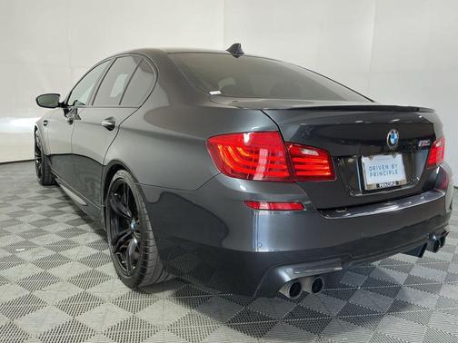 2016 BMW M5 Base