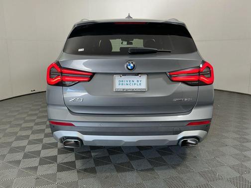 2023 BMW X3 sDrive30i